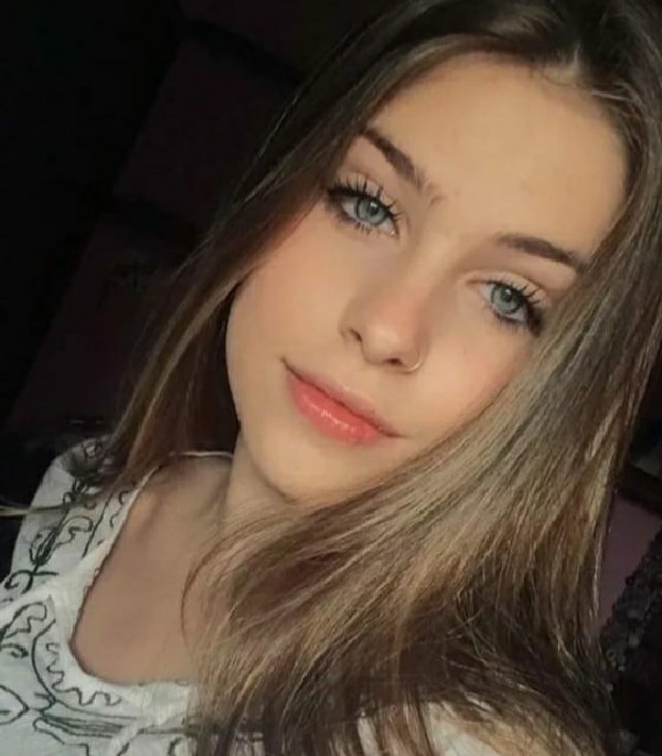 Как выглядят девочки 18 лет Катя, 22 yaşında, Rusya, Saint Petersburg, arıyor erkek yaş aralığı 21 - 32 yaşı
