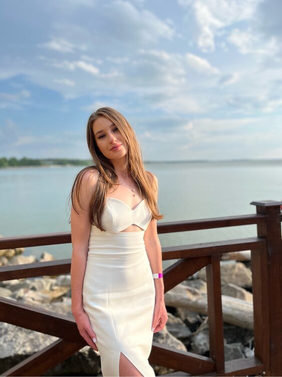 Елена новосибирск фото В день таксиста жительница Новосибирска рассказала о заработках в 5 тысяч и ужас