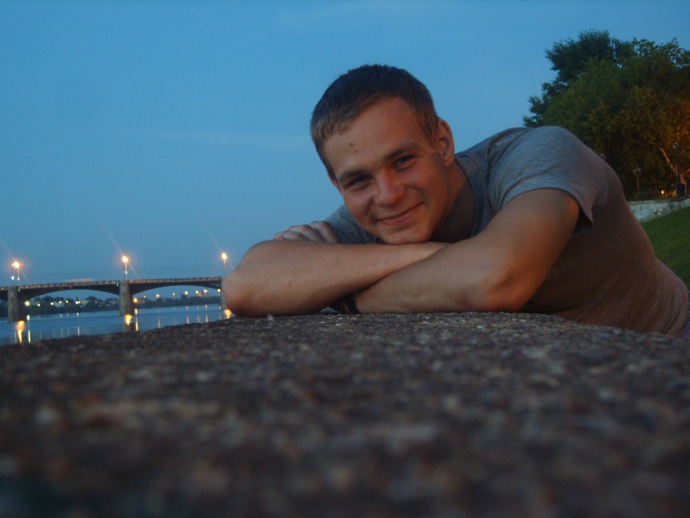 Платное членство. Познакомиться с иностранцем для серьезных отношений. Познакомиться с хорошим человеком. Прикольные мужские анкеты. Анкета для парня.