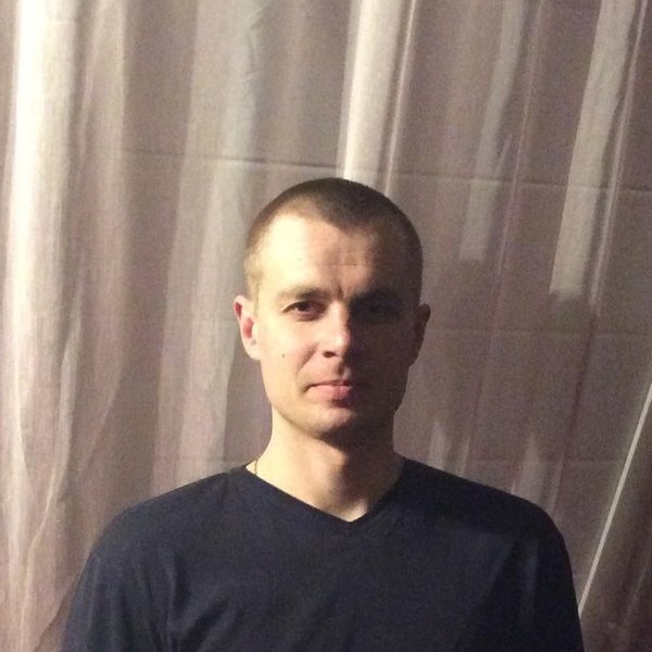 Леша 35. Леша 34 лет в квартире.