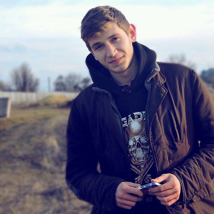 Простой парень он кто. Простой парень он кто. Красивые парни реальные. Простой парень. Простой парень он кто.