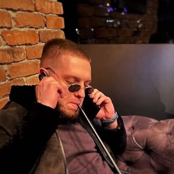 Глебас сколько лет. Глебас Фансли. Глебас Демидов. Глебас фото блоггер. Фото от души Глебас.