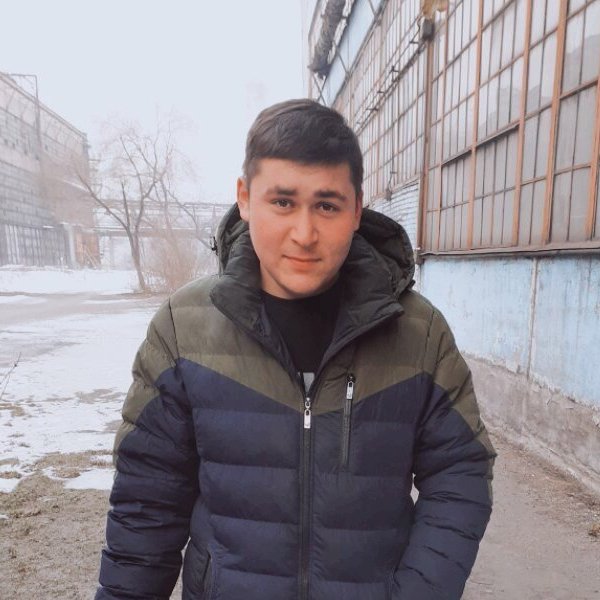 Толя 25 лет. Толя 25 лет