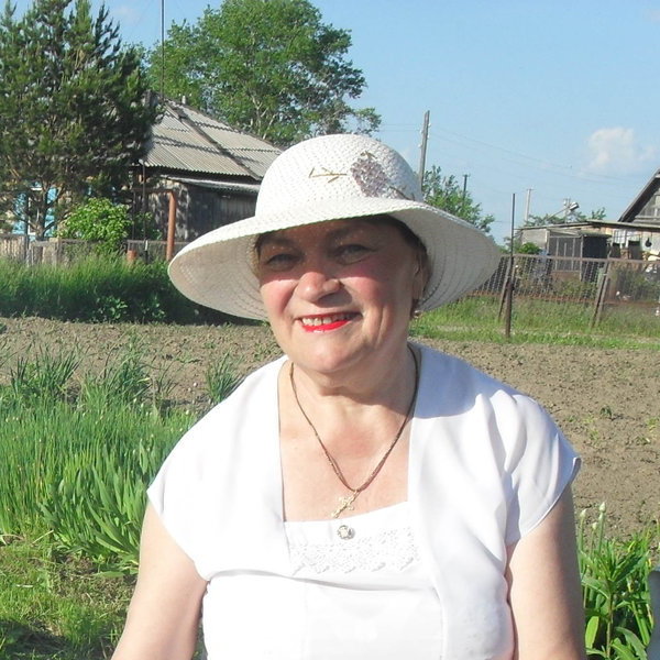 маша 70 лет. с днём рождения 70 лет женщине. маша 70 лет. маша 70 лет. австралийская женщина 70 лет.